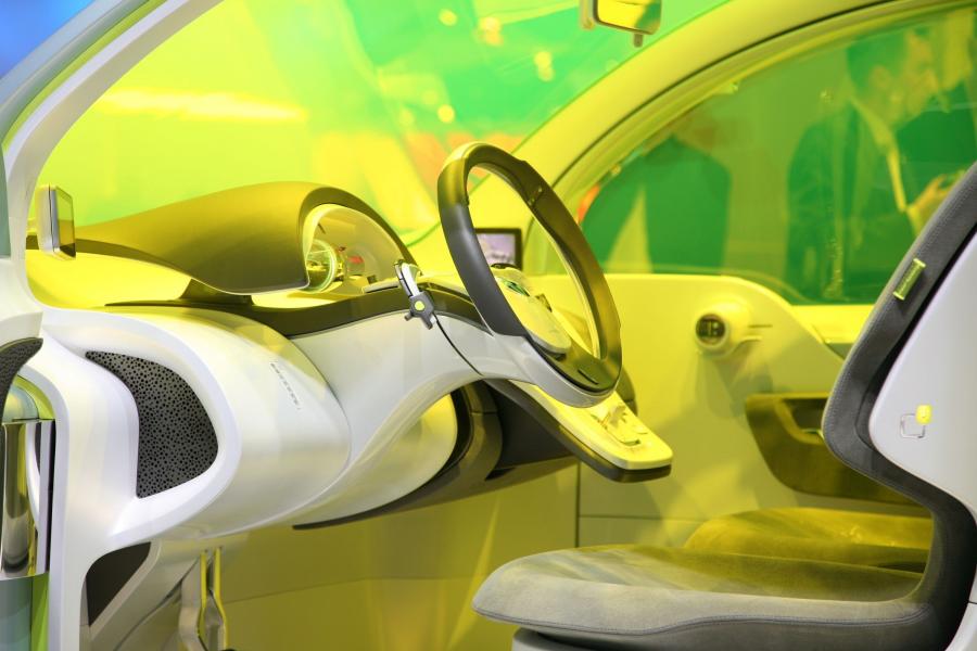  Renault Z.E. Concept 2008 года  (фото 45 из 90)
